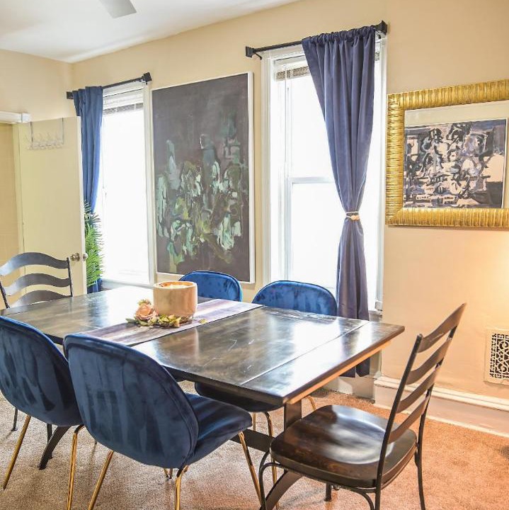 Photo of Livingroom in Germantown