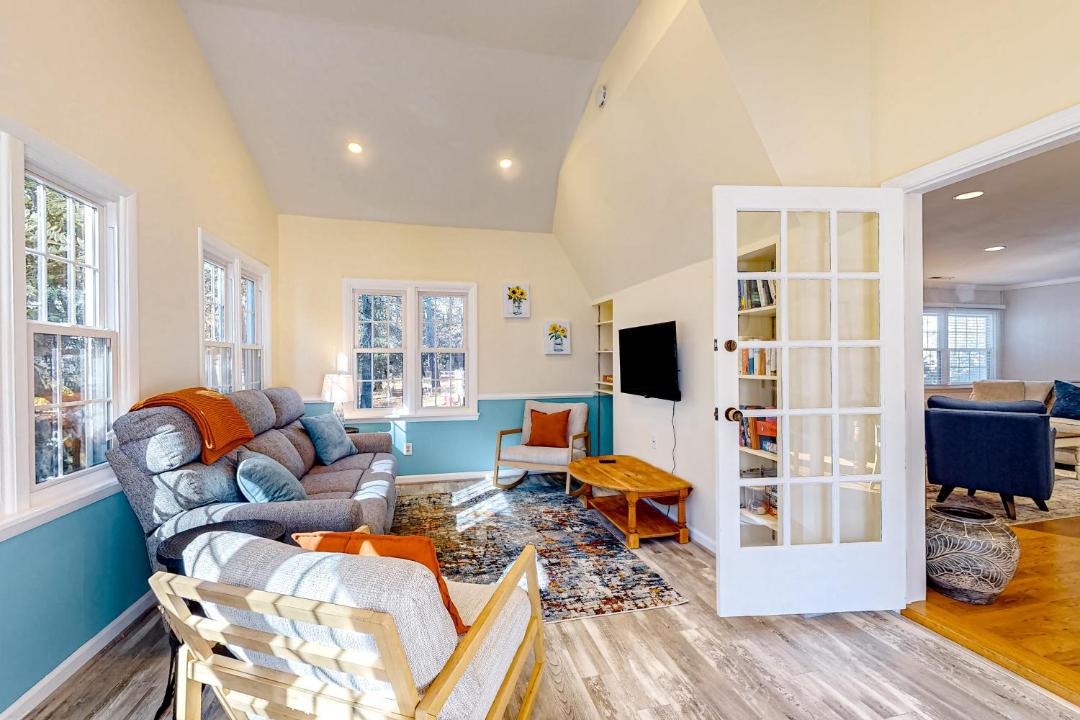 Photo of Livingroom in Ocean Pines