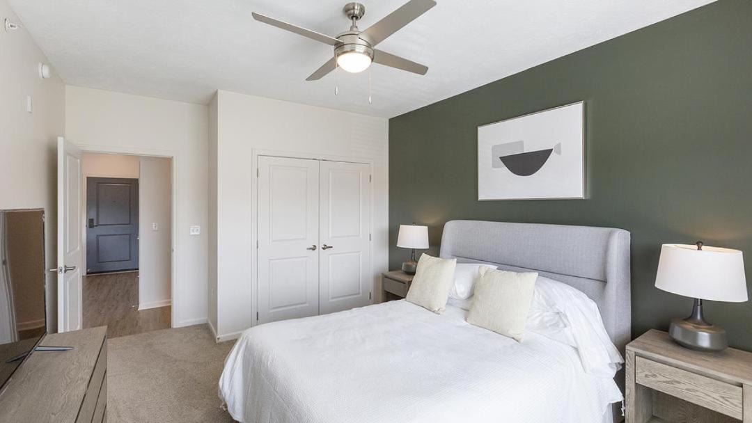 Photo of Bedroom in Dundee-Happy Hollow Historic District