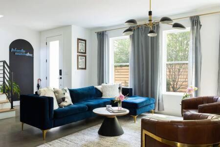 Photo of Livingroom in Nashville