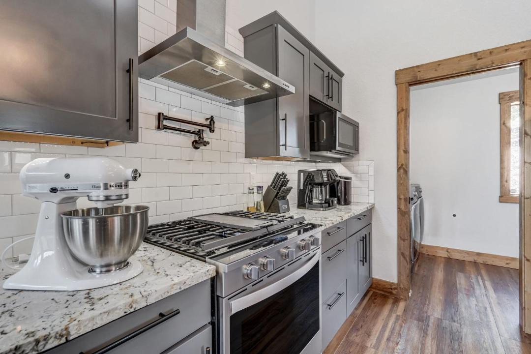 Photo of Kitchen in Rainbow Valley
