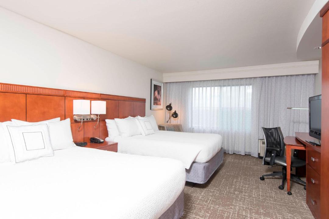 Photo of Bedroom in Far North Central