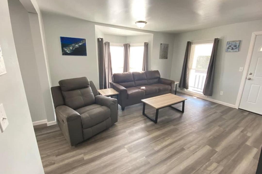 Photo of Livingroom in Oneonta