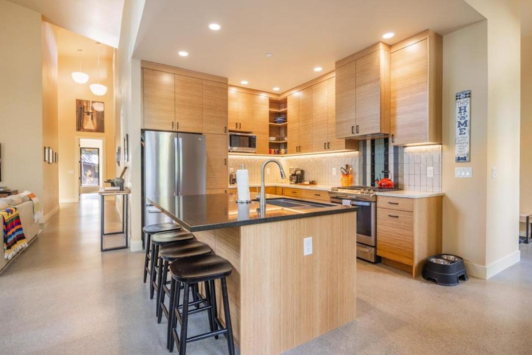 Photo of Kitchen in Roslyn