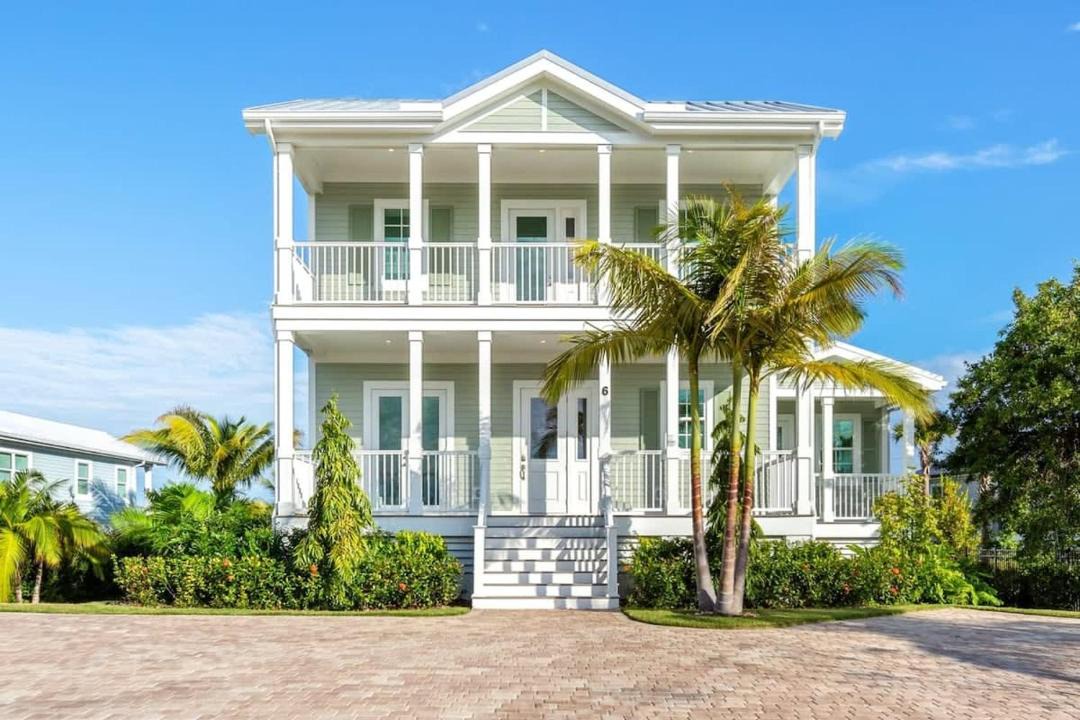 Photo of Buildings in Key West
