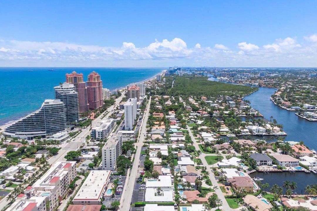 Photo of Others in Dolphin Isles