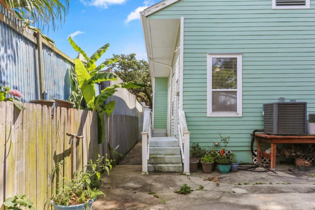 Photo of Others in Mid-City