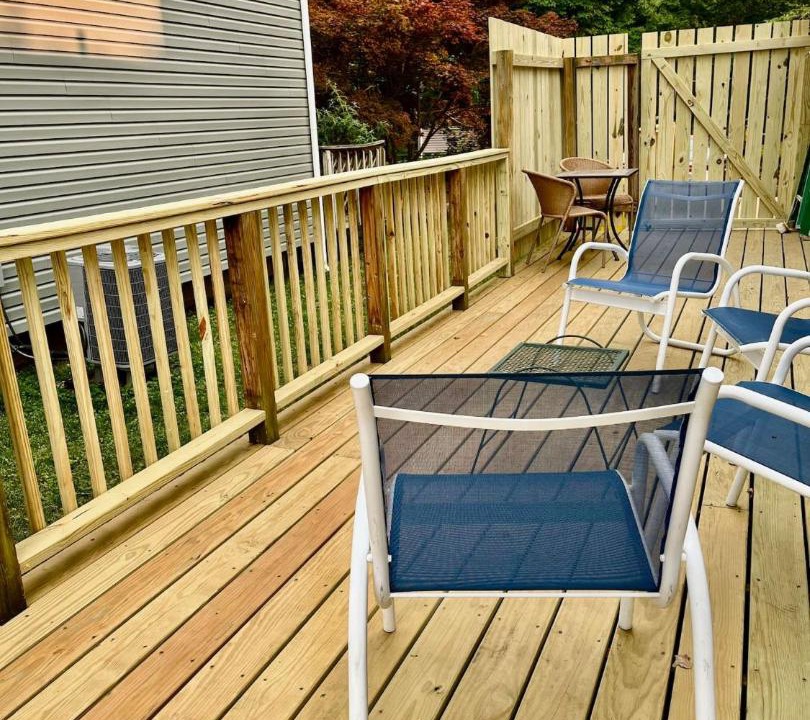 Photo of Patio Balcony in Edgewater