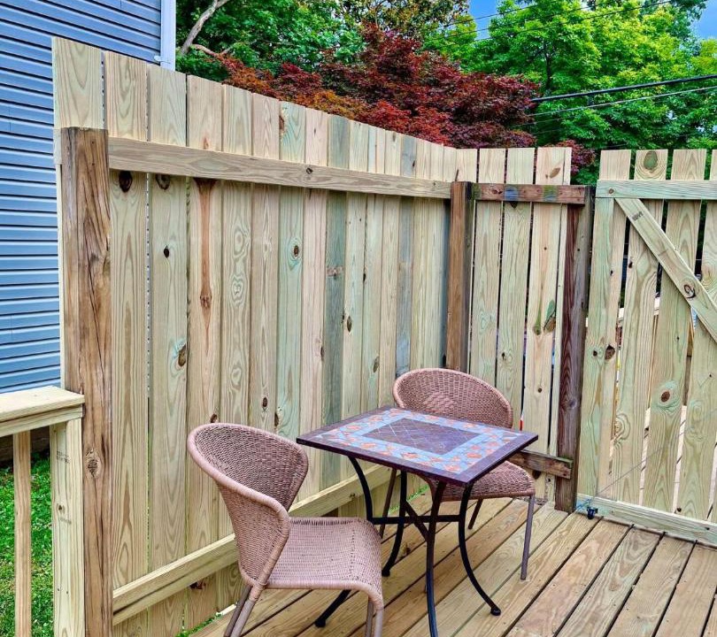Photo of Patio Balcony in Edgewater