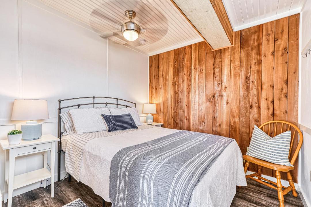 Photo of Bedroom in Point Roberts