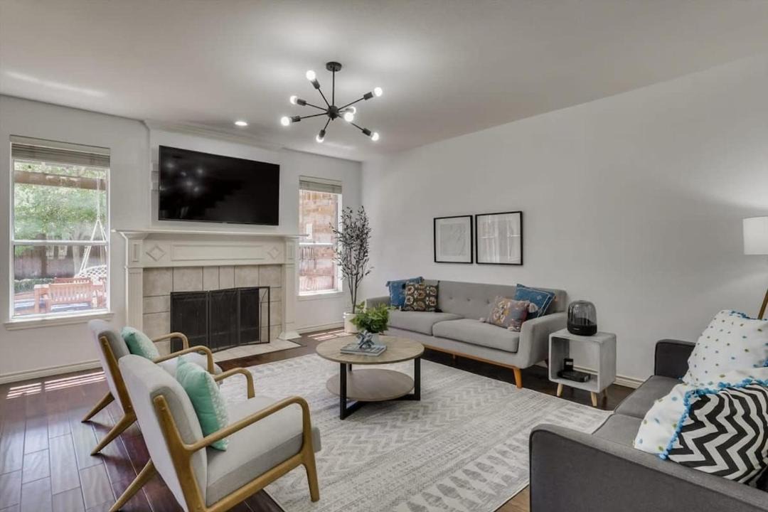 Photo of Livingroom in Plano