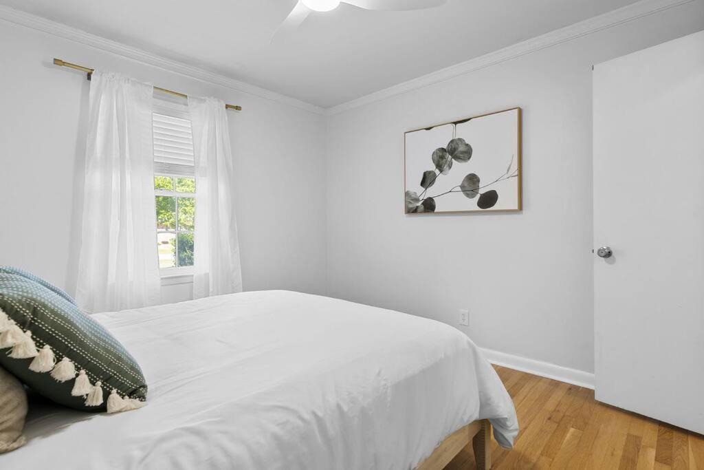 Photo of Bedroom in Hanahan