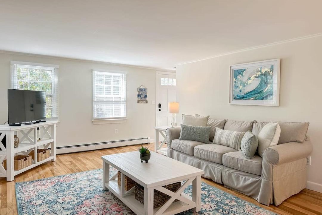 Photo of Livingroom in Eastham