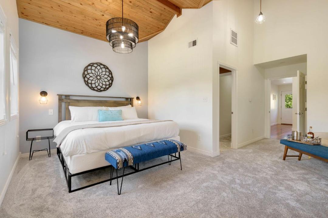Photo of Bedroom in Old Town West