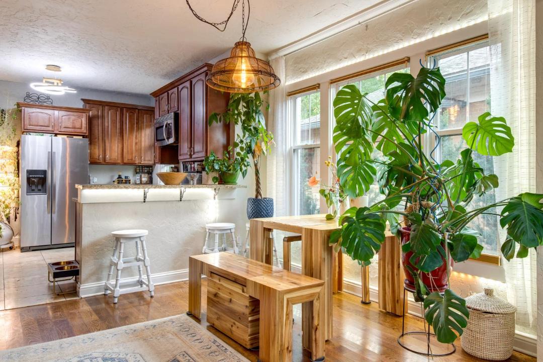 Photo of Livingroom in Sunnyside