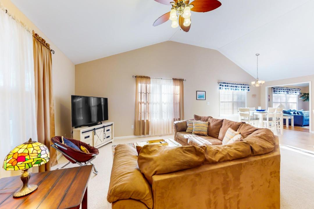 Photo of Livingroom in Ocean Pines