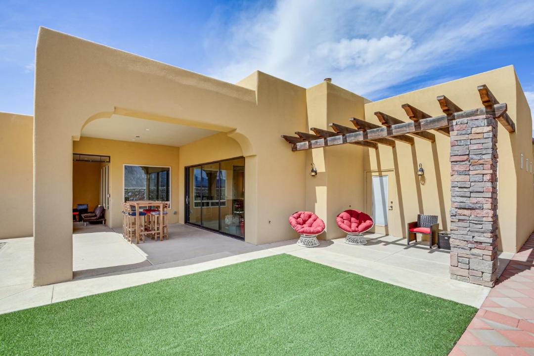 Photo of Buildings in Las Cruces
