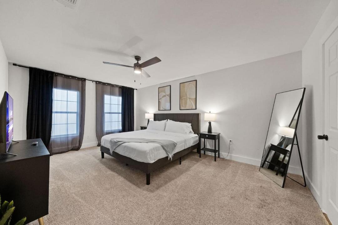 Photo of Bedroom in North San Antonio - SAT