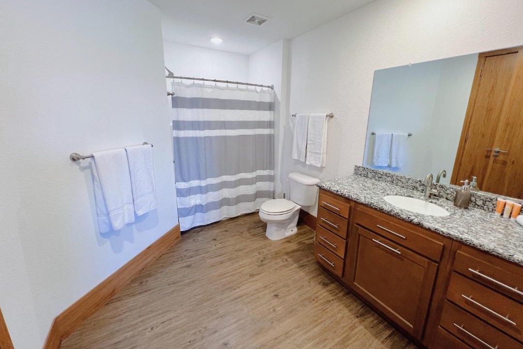 Photo of Bathroom in Grandville