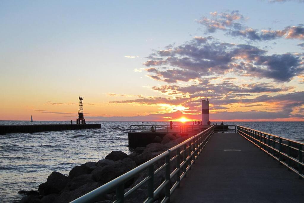 Photo of Others in Pentwater