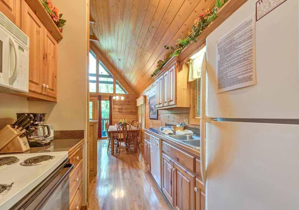 Photo of Kitchen in Black Bear Falls