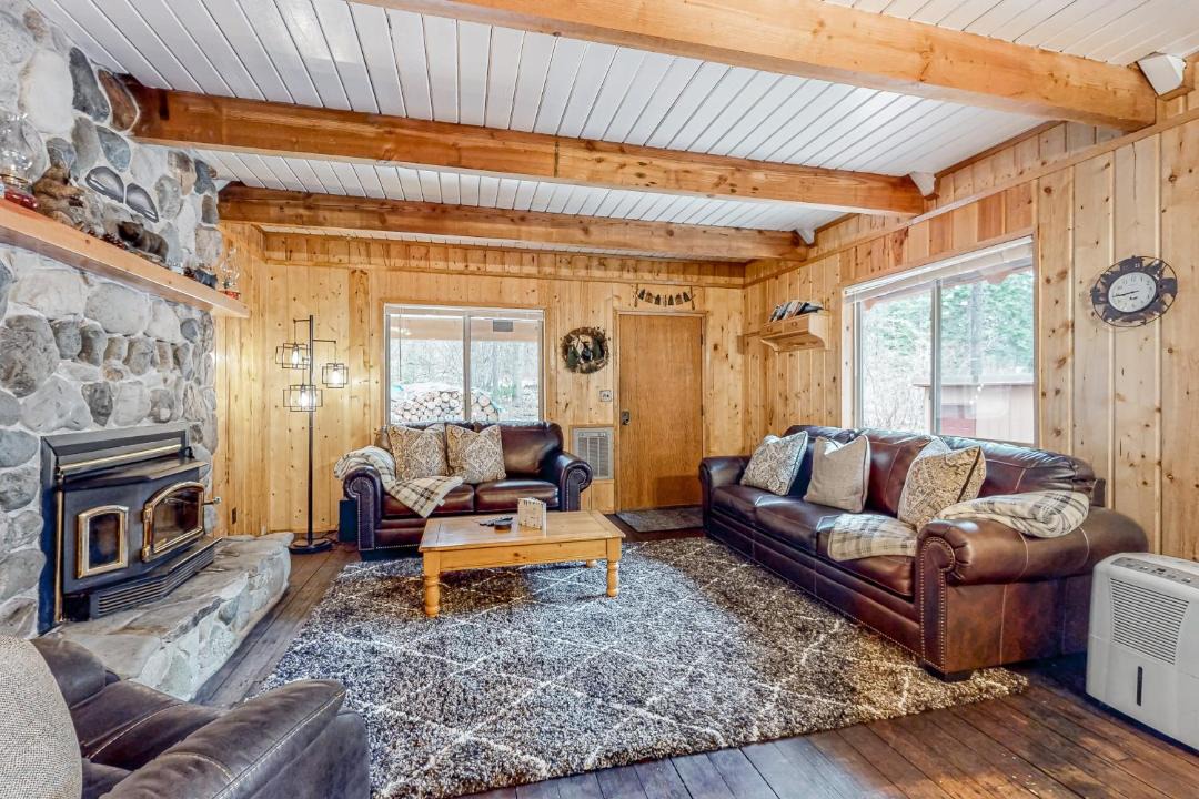 Photo of Livingroom in Cle Elum