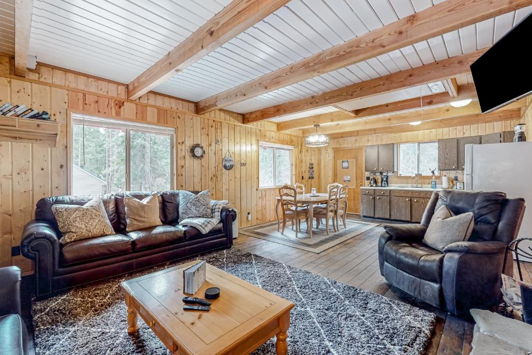 Photo of Livingroom in Cle Elum