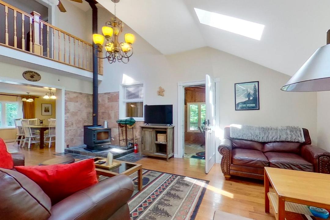 Photo of Livingroom in Warrensburg