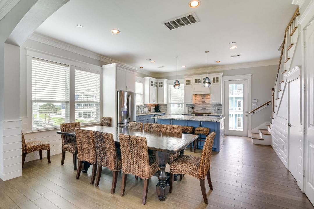 Photo of Livingroom in Beachside Village