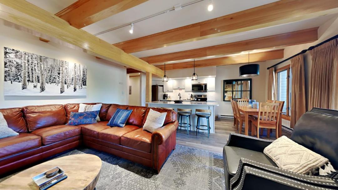 Photo of Livingroom in Snowmass Village