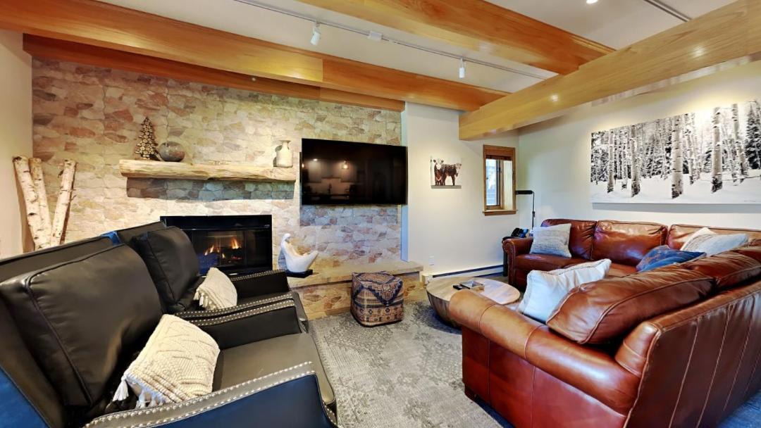 Photo of Livingroom in Snowmass Village