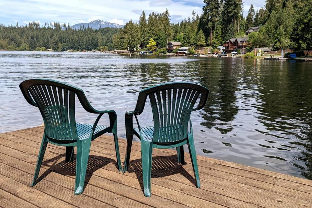 Photo of Others in Lake Roesiger