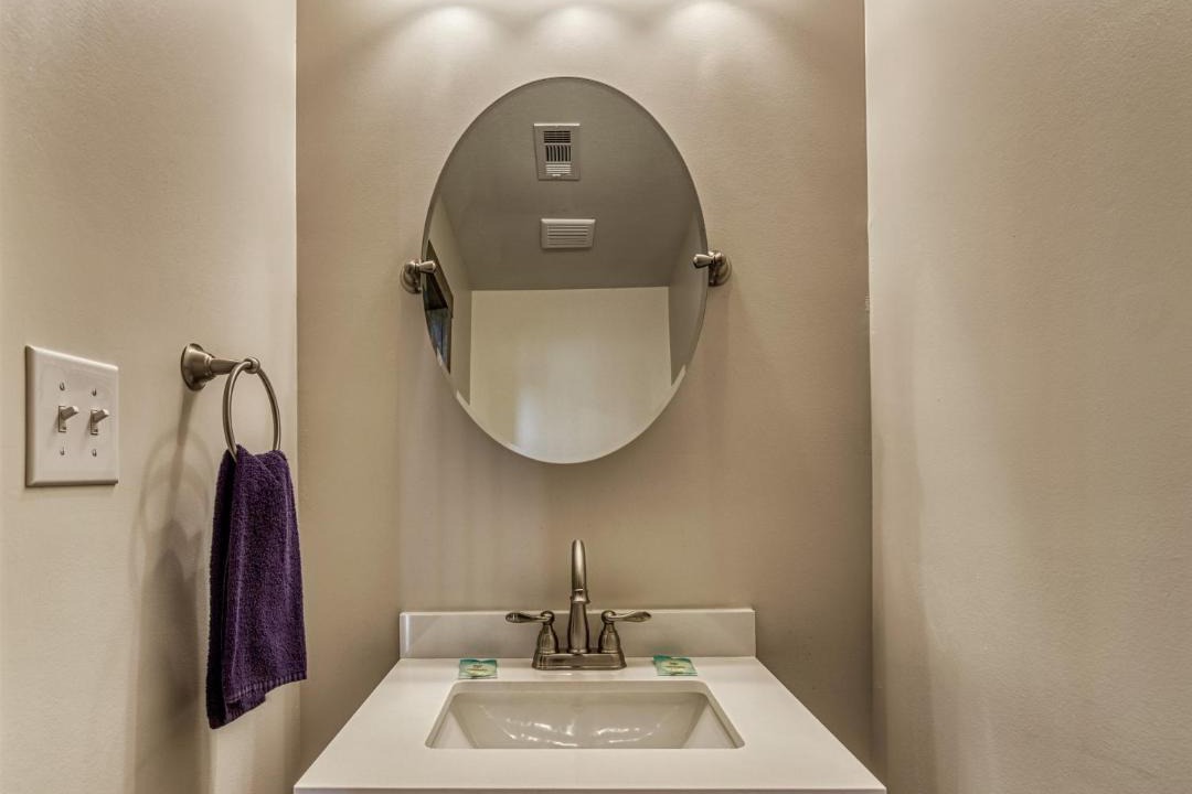 Photo of Bathroom in Kodak