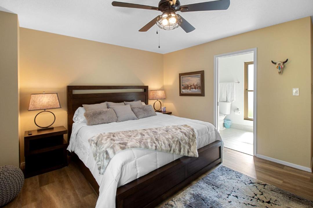 Photo of Bedroom in Northeast Heights
