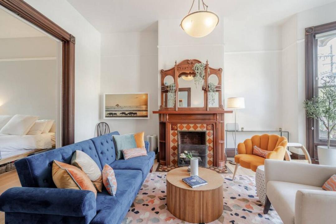 Photo of Livingroom in Hayes Valley