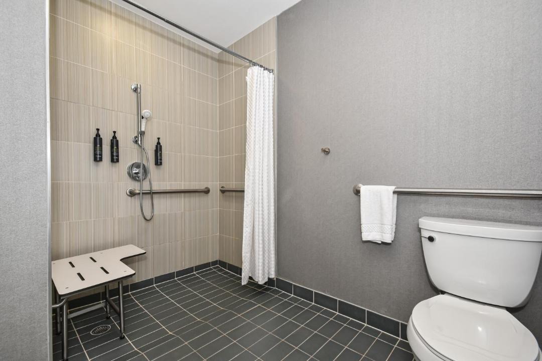 Photo of Bathroom in Hunters Point