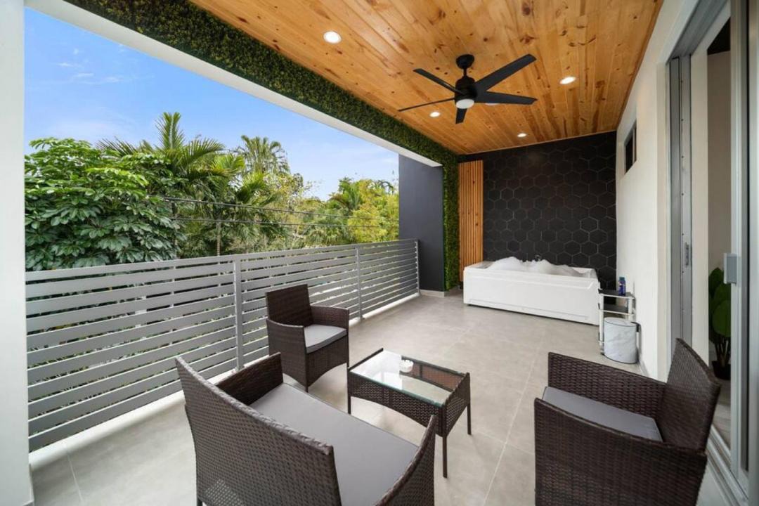Photo of Patio Balcony in Victoria Park