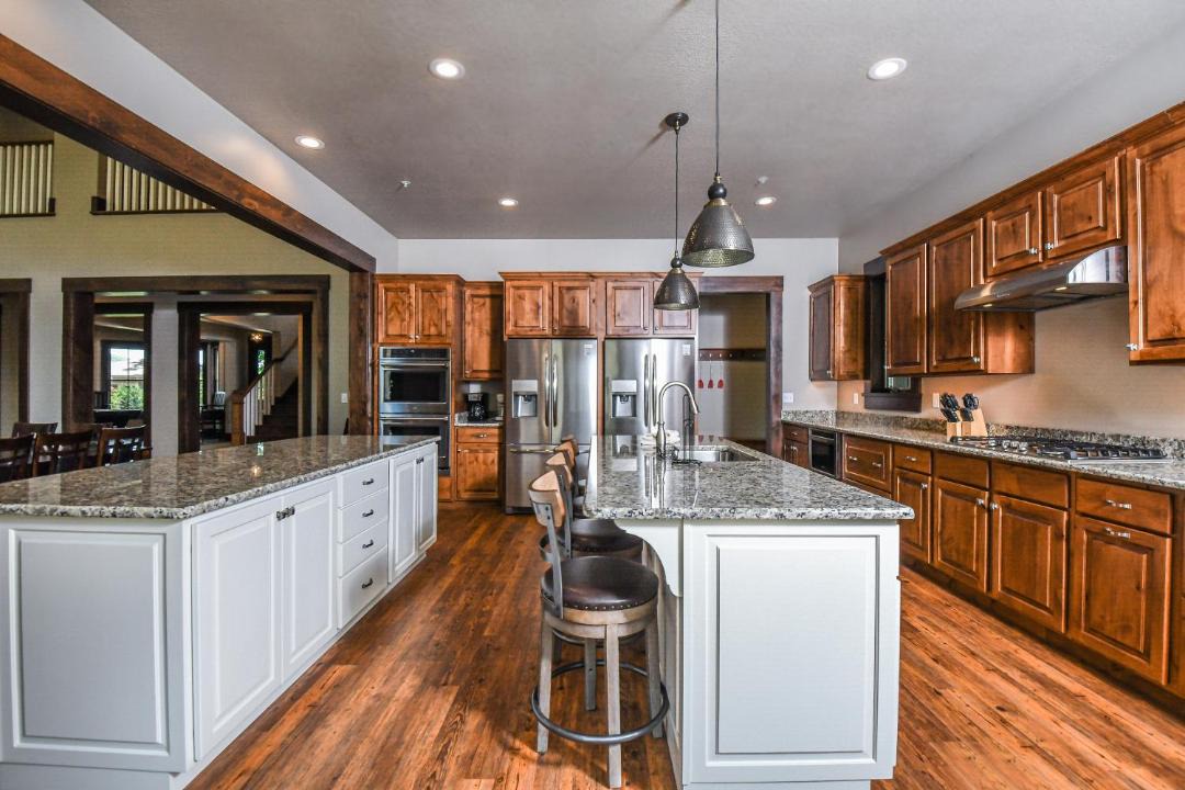 Photo of Kitchen in Waterfront Greens