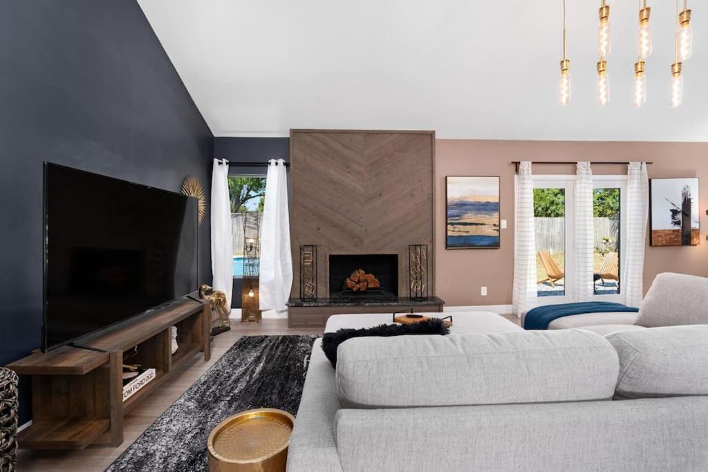 Photo of Livingroom in Round Rock West