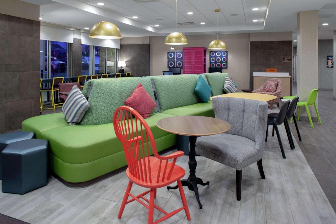 Photo of Livingroom in Centennial