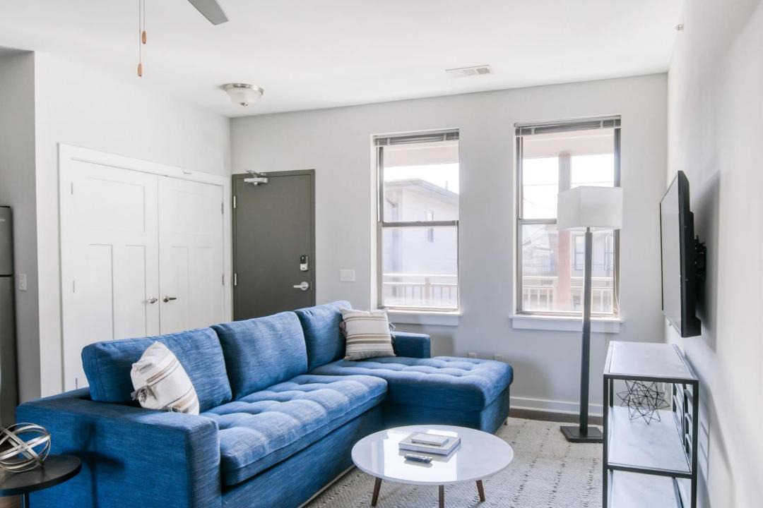 Photo of Livingroom in Music Row