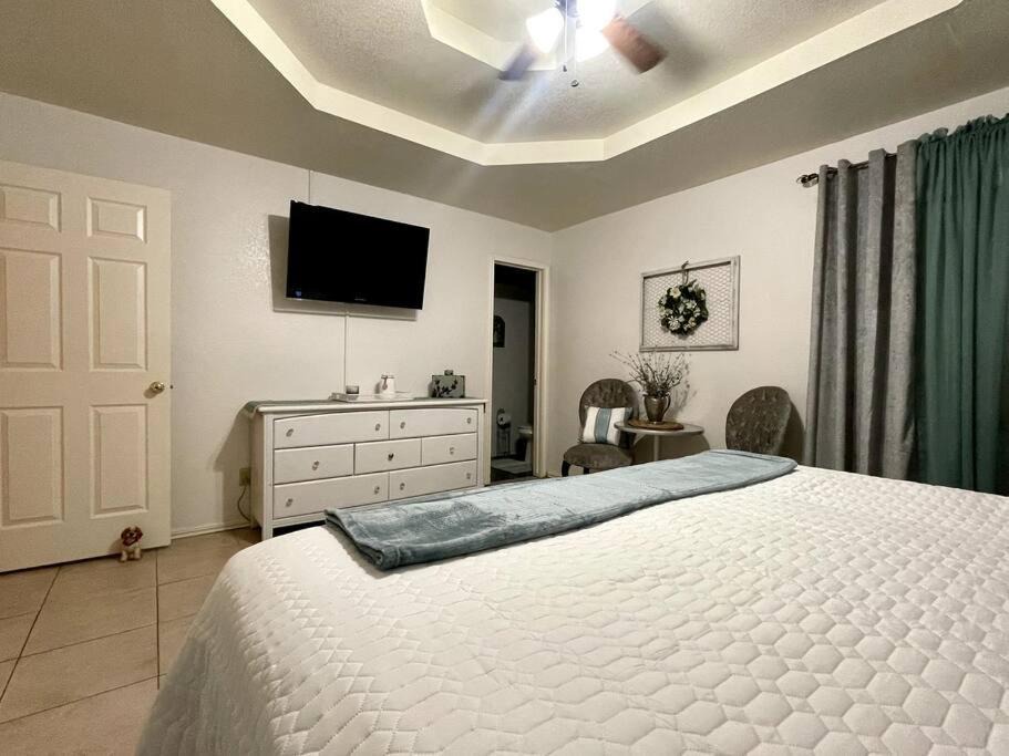 Photo of Bedroom in Palmview South