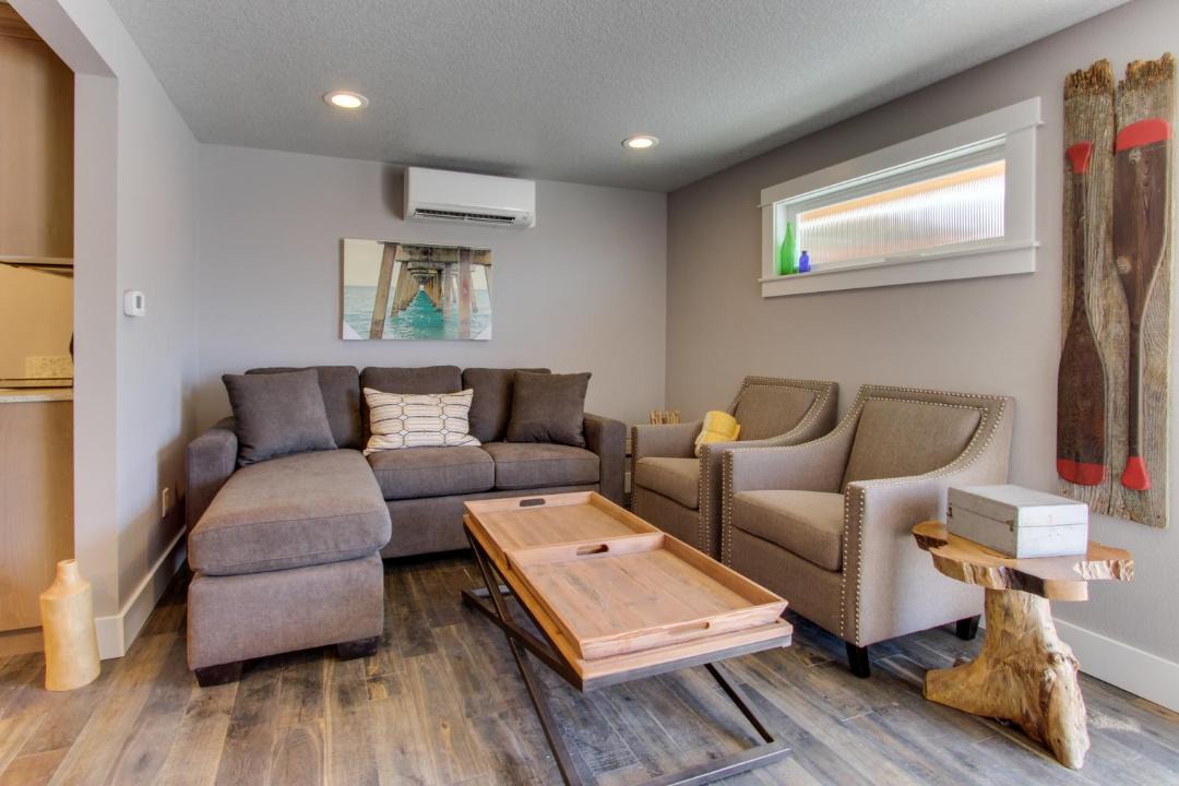 Photo of Livingroom in Oceanside