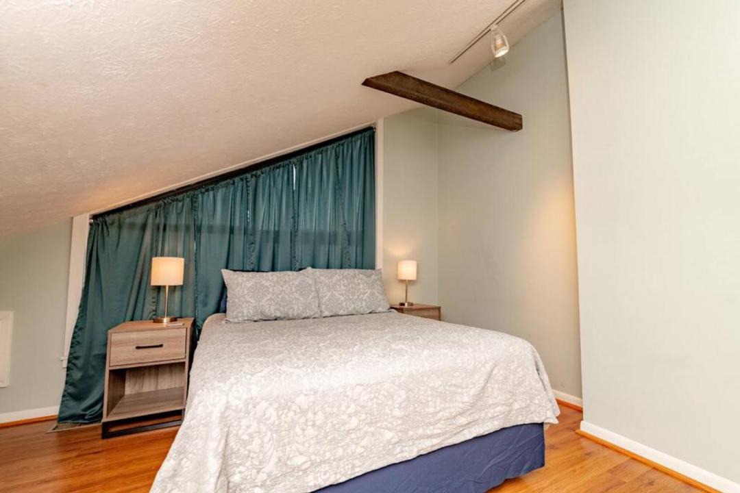Photo of Bedroom in Mount Adams