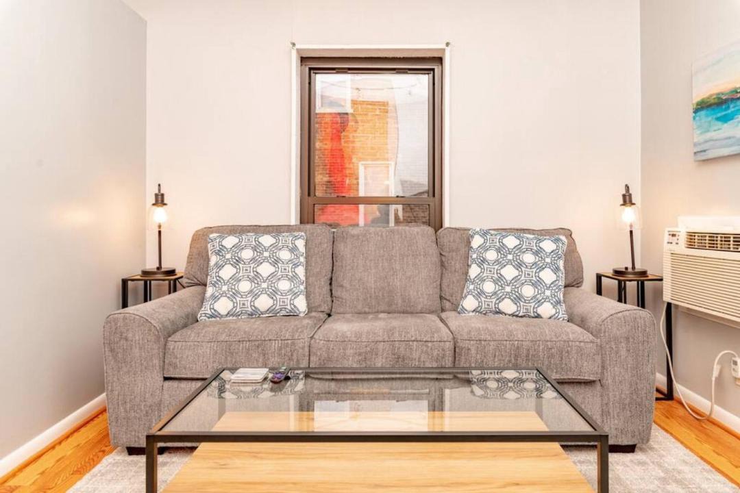 Photo of Livingroom in Mount Adams