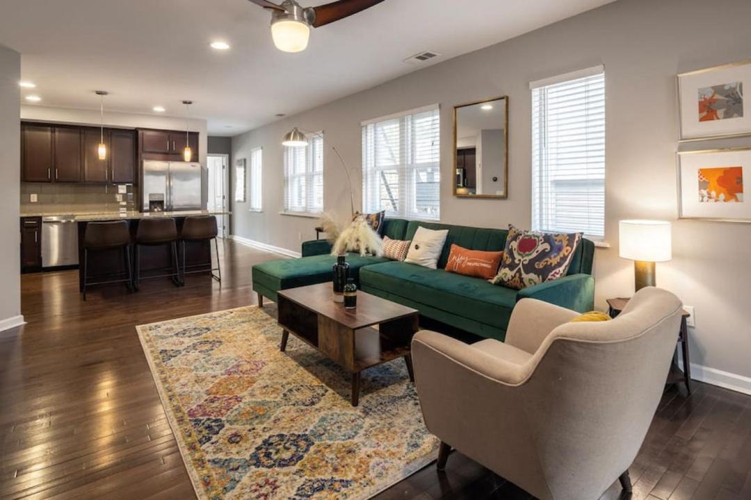 Photo of Livingroom in Mount Auburn