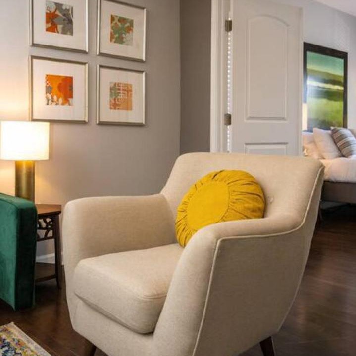 Photo of Livingroom in Mount Auburn