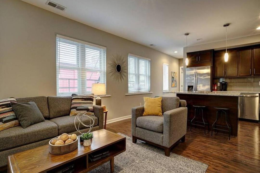 Photo of Livingroom in Mount Auburn