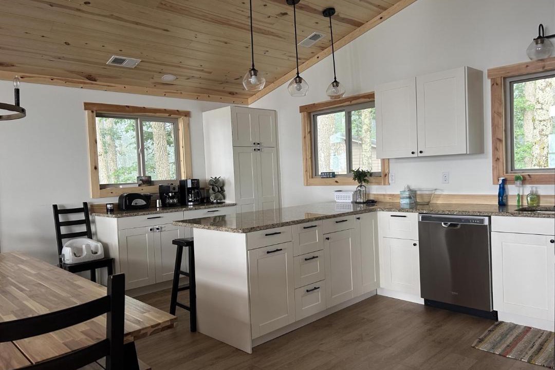 Photo of Kitchen in Alpine Lake