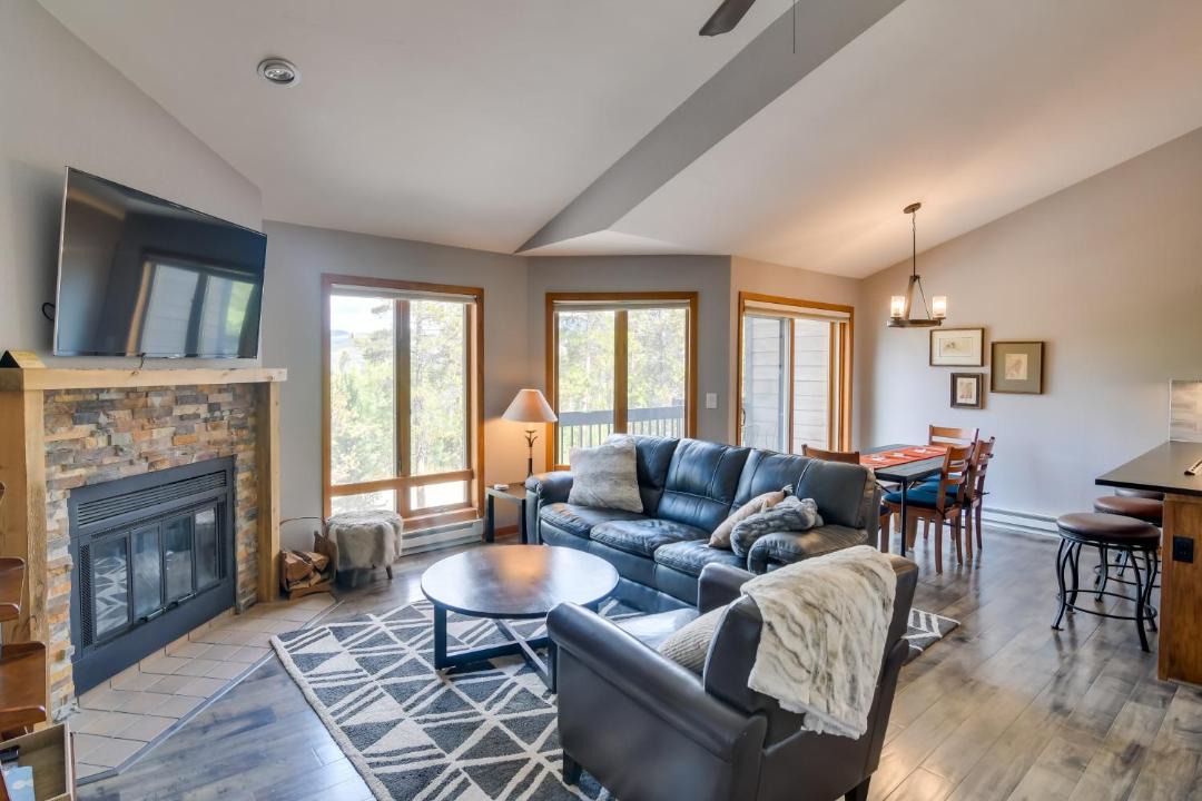Photo of Livingroom in Fraser